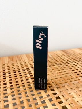 Pley Lust and Found in Lupe